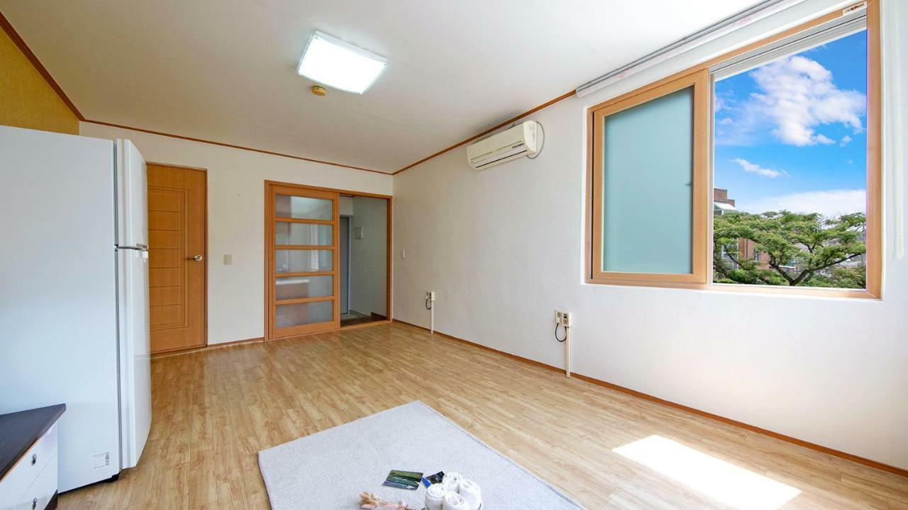 Samcheok Sol Beach Pension Exterior photo